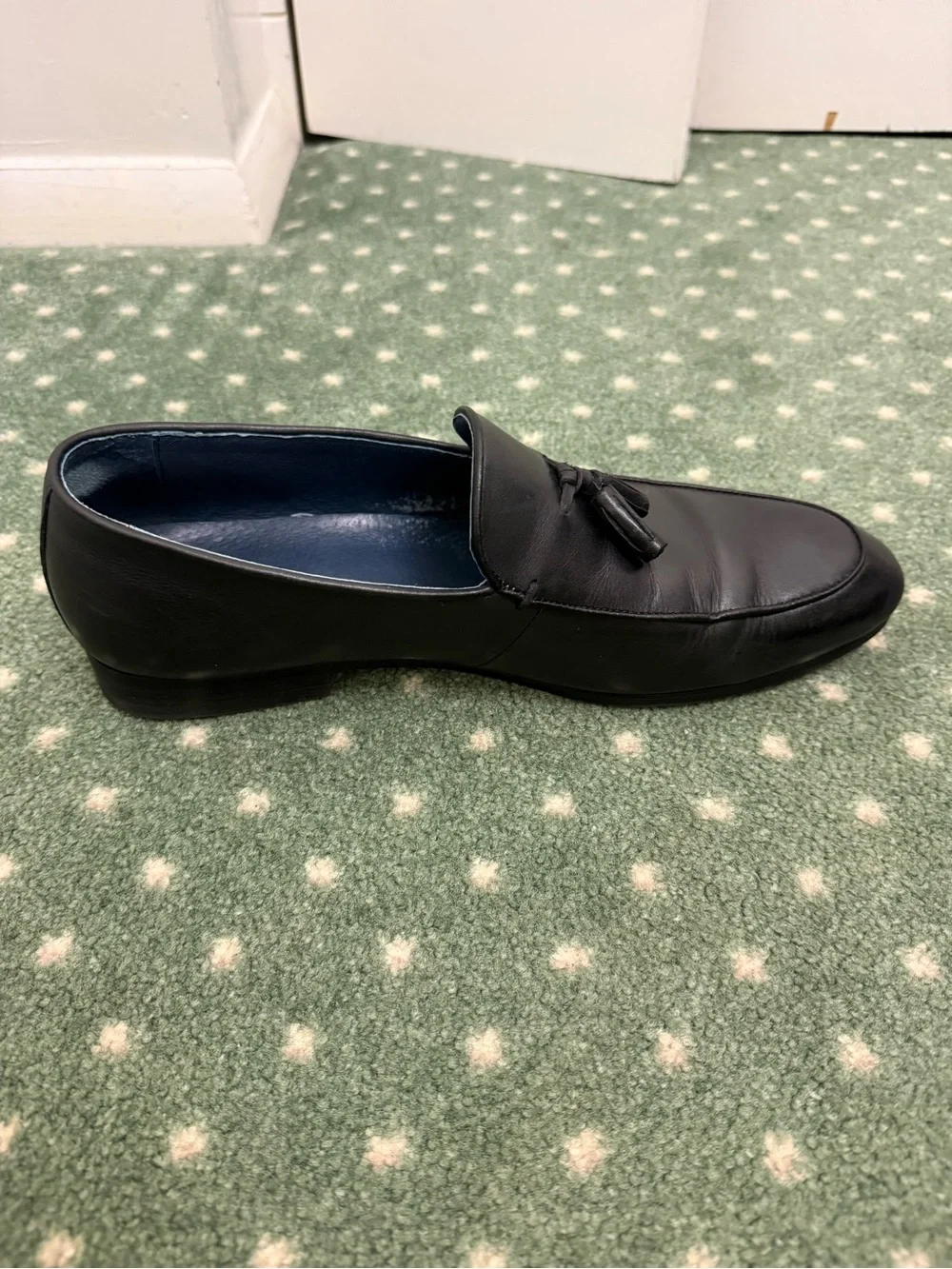 Men's Black Leather Tassel Slip-On Loafers